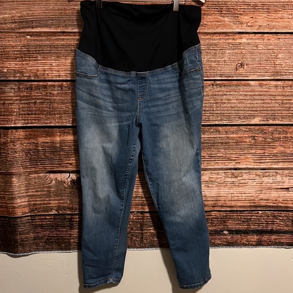 - Isabel Maternity Criss cross Panel Jeans - Picture 1 of 7